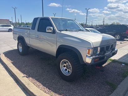 Used 1996 Nissan Pickup 4x4 King Cab