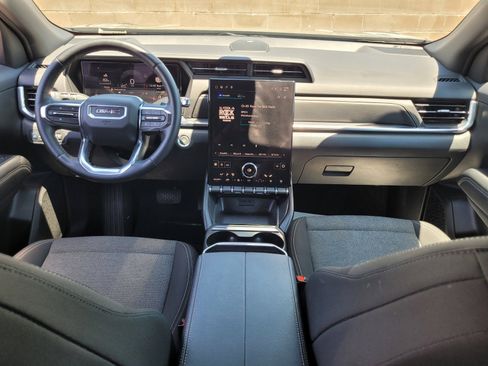 Used 2025 GMC Terrain Elevation AWD/4WD image 16