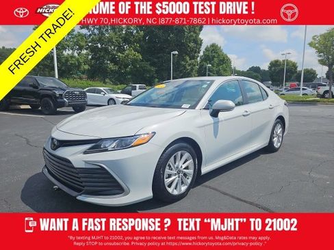 Used 2024 Toyota Camry LE FWD image 1