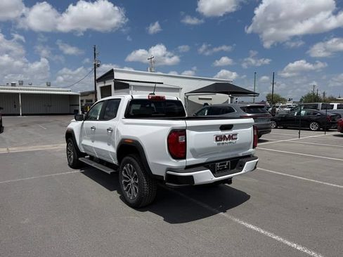 New 2026 GMC Canyon Denali AWD/4WD image 7