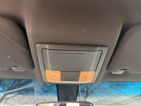 Used 2013 Ford Taurus SEL image 26