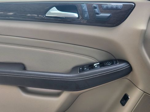Used 2015 Mercedes-Benz ML 350 2WD image 22