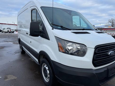 Used 2019 Ford Transit 150 130 Medium Roof image 12