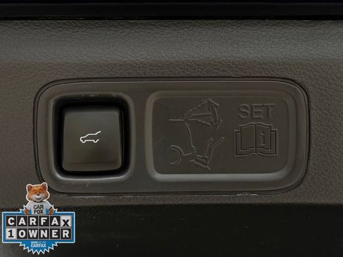 Used 2022 Ford Expedition Limited RWD image 28