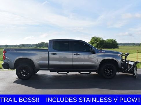 Used 2021 Chevrolet Silverado 1500 LT Trail Boss AWD/4WD image 11