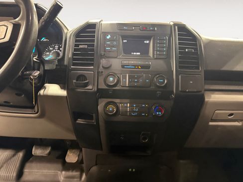 Used 2019 Ford F150 XL w/ XL Power Equipment Group RWD image 12