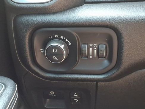 Used 2022 RAM 1500 Laramie image 22