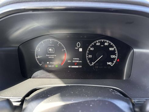 Used 2025 Honda CR-V LX image 18
