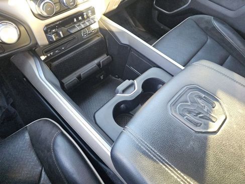 Used 2019 RAM 1500 Laramie image 28