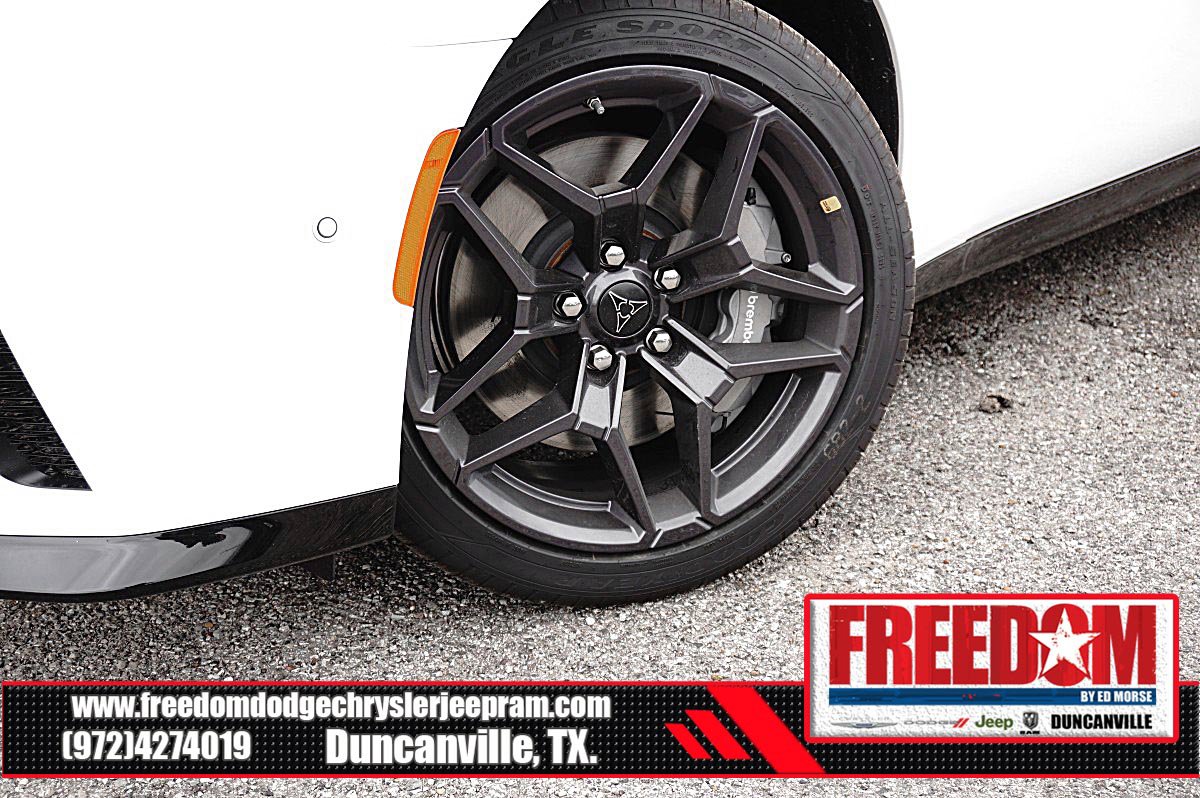 New 2026 Dodge Charger Scat Pack w/ Blacktop Package AWD/4WD image 9