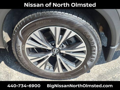 Certified 2023 Nissan Rogue SV AWD/4WD image 29
