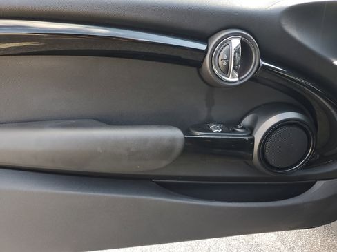 Used 2020 MINI Cooper S image 16