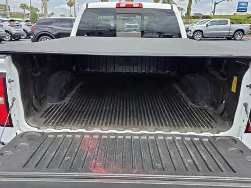 Used 2018 Chevrolet Silverado 1500 LT w/ All Star Edition AWD/4WD image 16