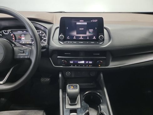 Used 2023 Nissan Rogue SV AWD/4WD image 20