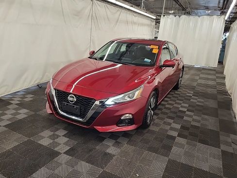 Used 2019 Nissan Altima 2.5 SV AWD/4WD image 1