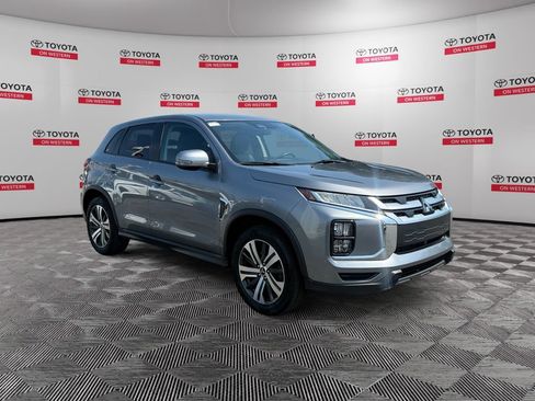 Used 2024 Mitsubishi Outlander Sport SE AWD/4WD image 3