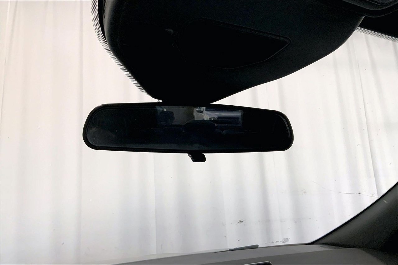 Used 2024 Ford Escape ST-Line w/ Tech Pack #1 FWD image 17
