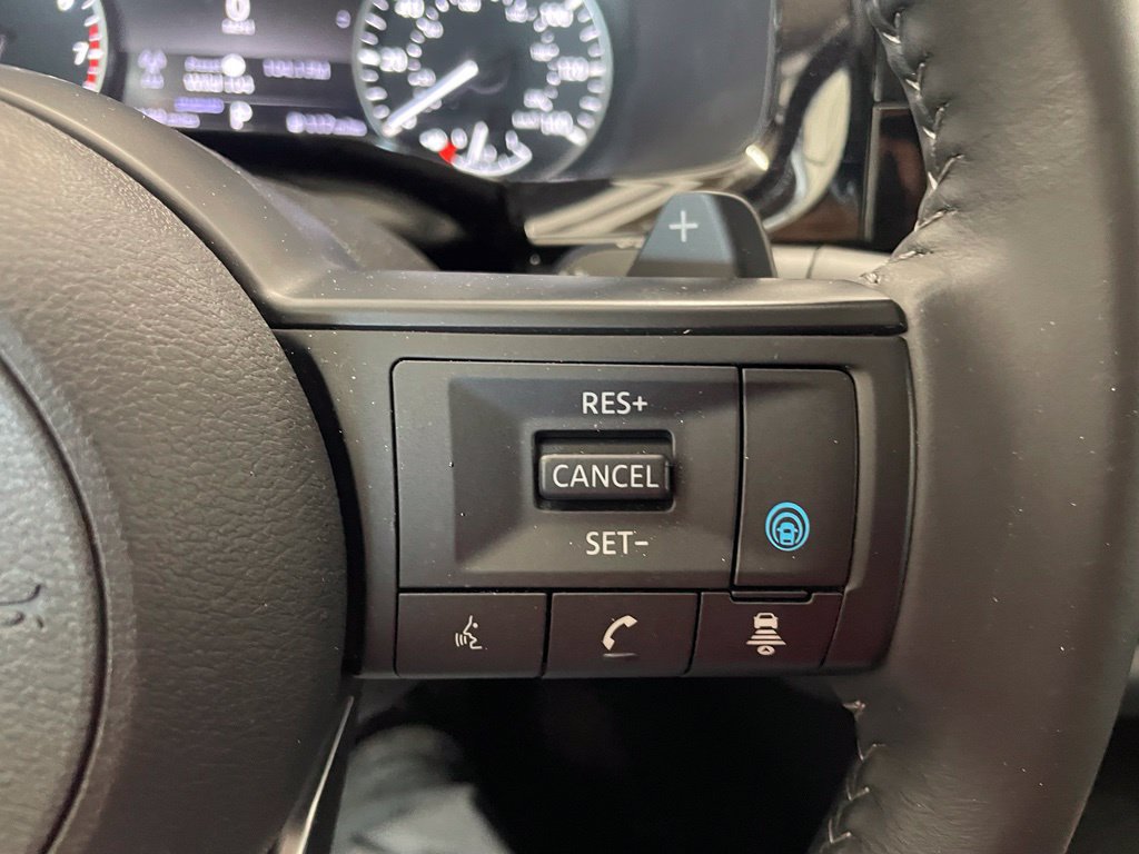 Certified 2025 Nissan Pathfinder SV w/ Cargo Package FWD image 14