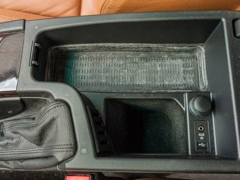 Used 2009 BMW 335i Sedan RWD image 30