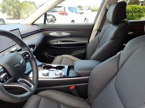 Used 2026 Genesis GV70 2.5T AWD/4WD image 27