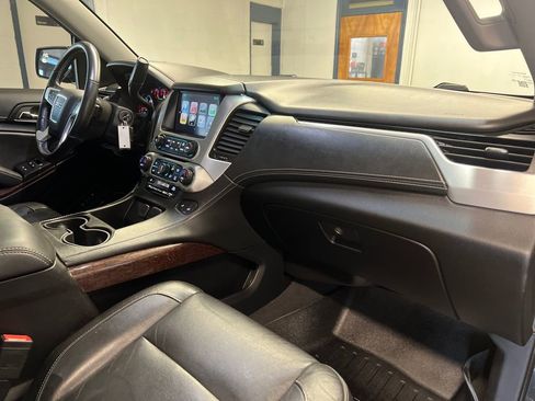 Used 2019 GMC Yukon SLT AWD/4WD image 42