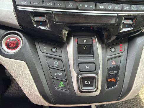 Used 2025 Honda Odyssey EX-L image 15