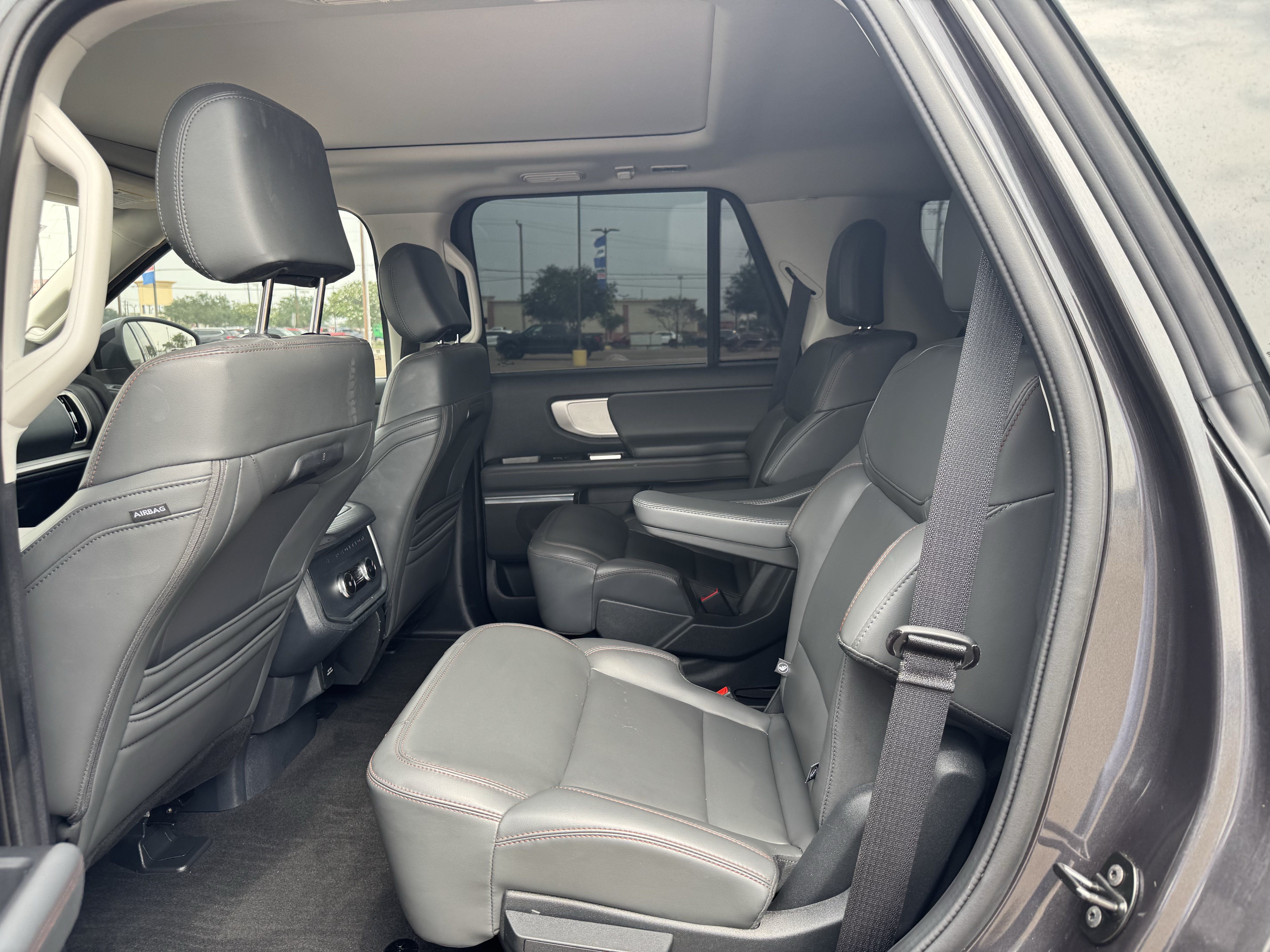 Certified 2025 Ford Expedition Active RWD image 24