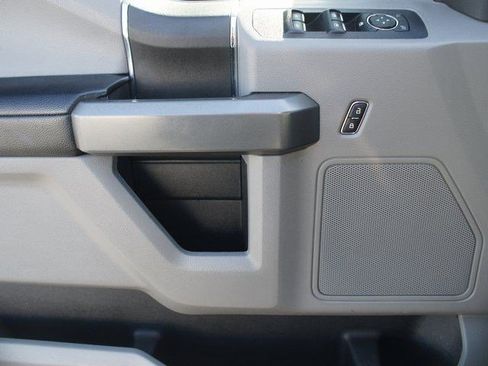 Used 2018 Ford F150 XLT w/ Equipment Group 301A Mid image 25