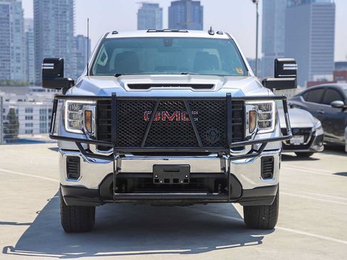Used 2021 GMC Sierra 3500 4x4 Crew Cab w/ Gooseneck/5TH Wheel Package image 2