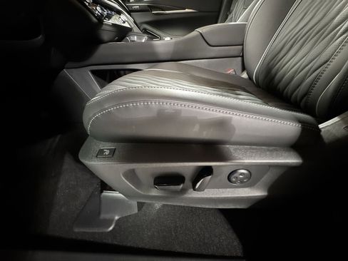 New 2026 INFINITI QX60 Autograph w/ Dark Cargo Package image 17