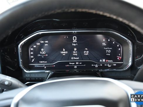 Used 2025 GMC Sierra 1500 SLT image 11