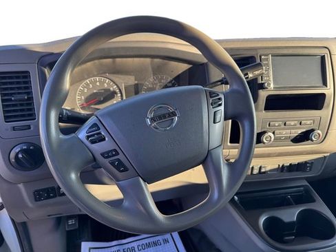 Used 2019 Nissan NV 2500 SV image 12