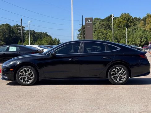 Used 2023 Hyundai Sonata SEL w/ Convenience Package FWD image 13