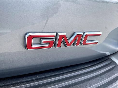 Used 2025 GMC Yukon XL Denali w/ Sun & Power Step Package RWD image 31