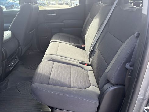 Used 2022 Chevrolet Silverado 1500 LT AWD/4WD image 8