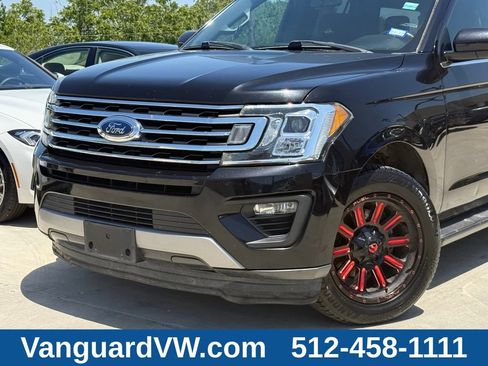 Used 2019 Ford Expedition Max XLT RWD image 2