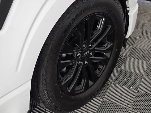 Used 2024 Ford F150 XL RWD image 7