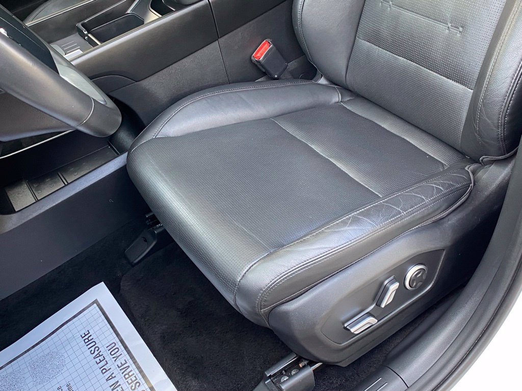 Used 2024 Hyundai Santa Fe Limited AWD/4WD image 25