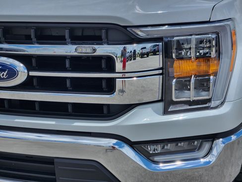 Used 2021 Ford F150 Lariat w/ FX4 Off-Road Package AWD/4WD image 8