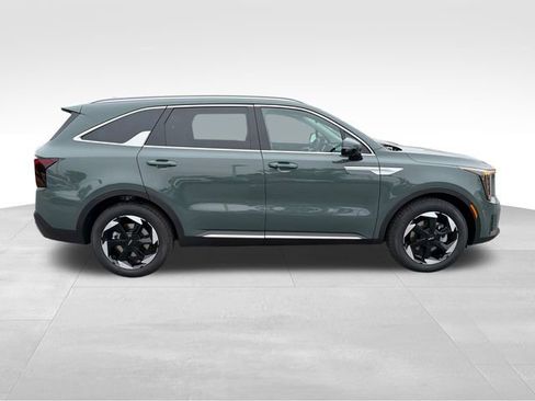 New 2026 Kia Sorento EX FWD image 8