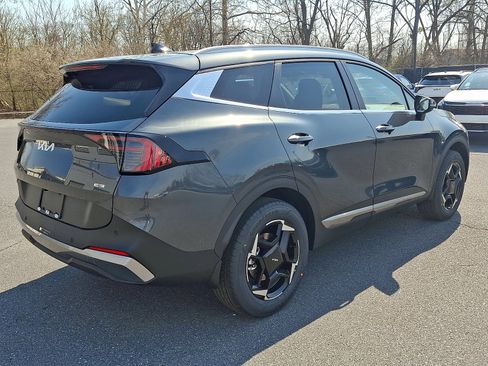 New 2026 Kia Sportage EX AWD/4WD image 3