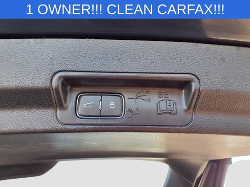 Used 2022 Ford Explorer Limited w/ Limited Technology Package image 37