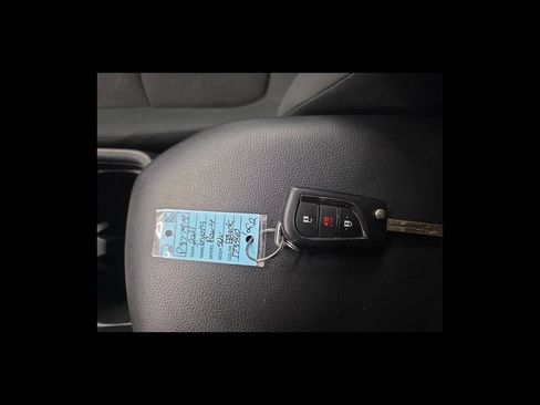 Used 2021 Toyota RAV4 LE AWD/4WD image 26
