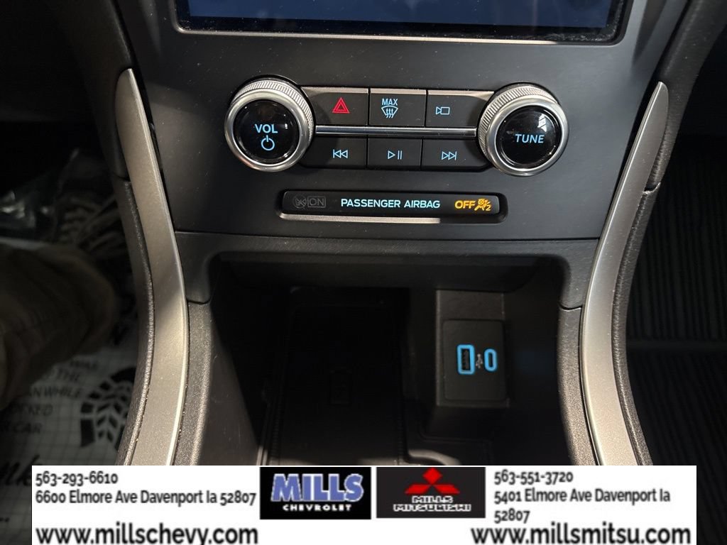 Used 2022 Ford Edge ST-Line w/ Cold Weather Package AWD/4WD image 22