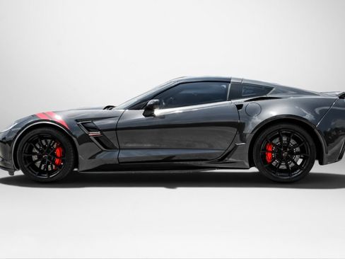 Used 2017 Chevrolet Corvette Grand Sport RWD image 7