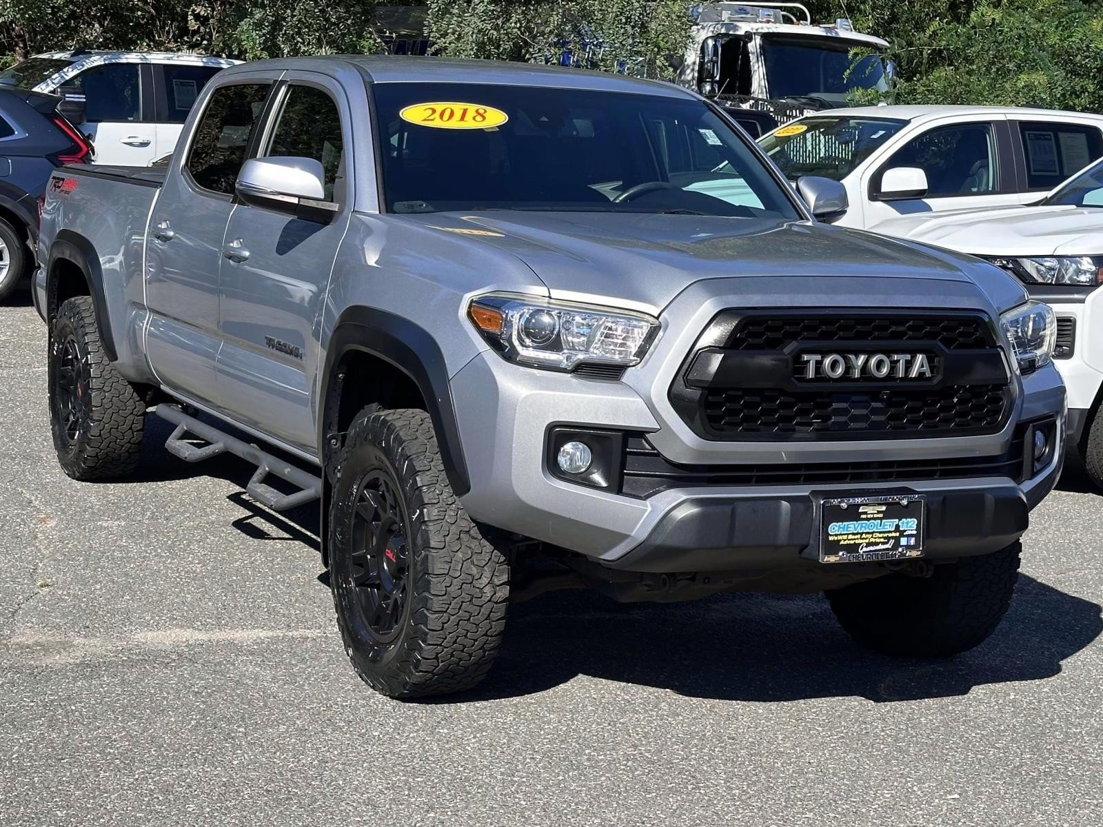 Used 2018 Toyota Tacoma TRD Off-Road AWD/4WD image 5
