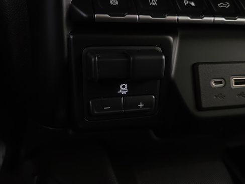 Used 2022 GMC Sierra 2500 Denali image 21