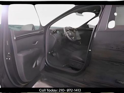 Used 2024 Hyundai Santa Cruz Night AWD/4WD image 20