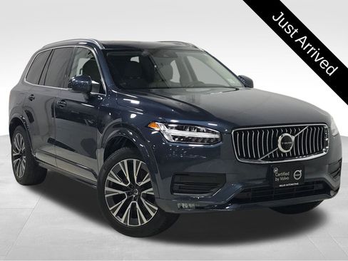 Used 2022 Volvo XC90 T5 Momentum w/ Climate Package AWD/4WD image 1
