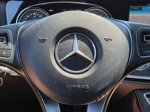 Used 2018 Mercedes-Benz E 300 image 22